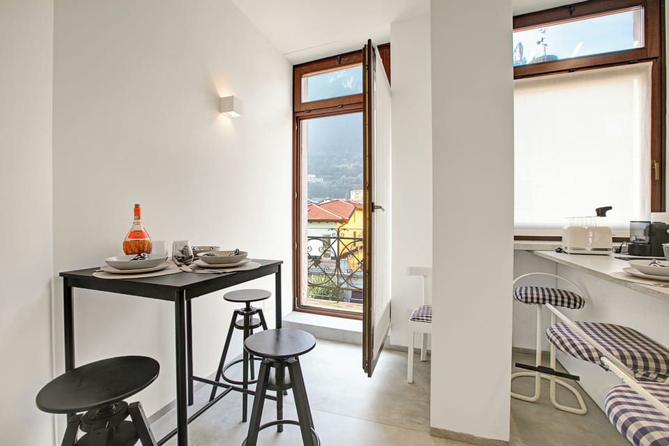 Family Apartment, Multiple Bedrooms (Quiet Oasis In Riva Heart) | Interior