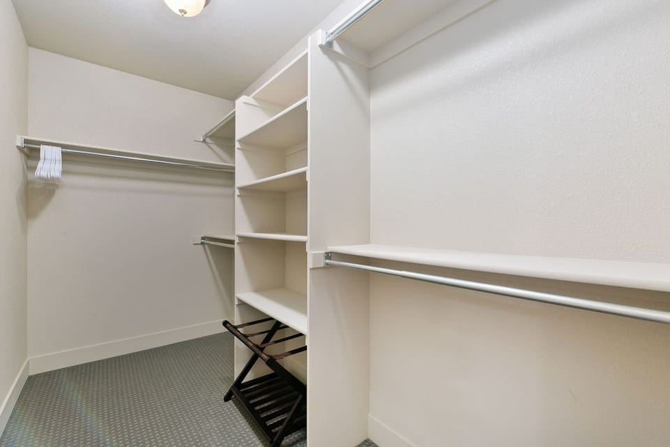Unit C | Bedroom 1 | King Bed with Walk-in Closet (upper level)