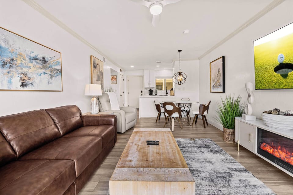 321 Living Room (6)