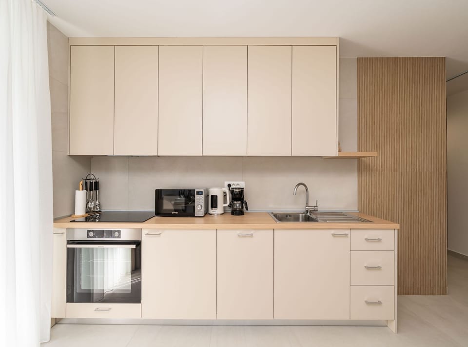 Apartment (Modern City Escape) | Private kitchen | Fridge