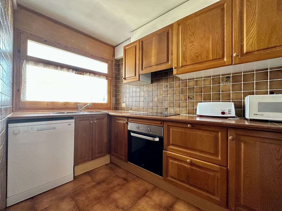 kitchen (1)