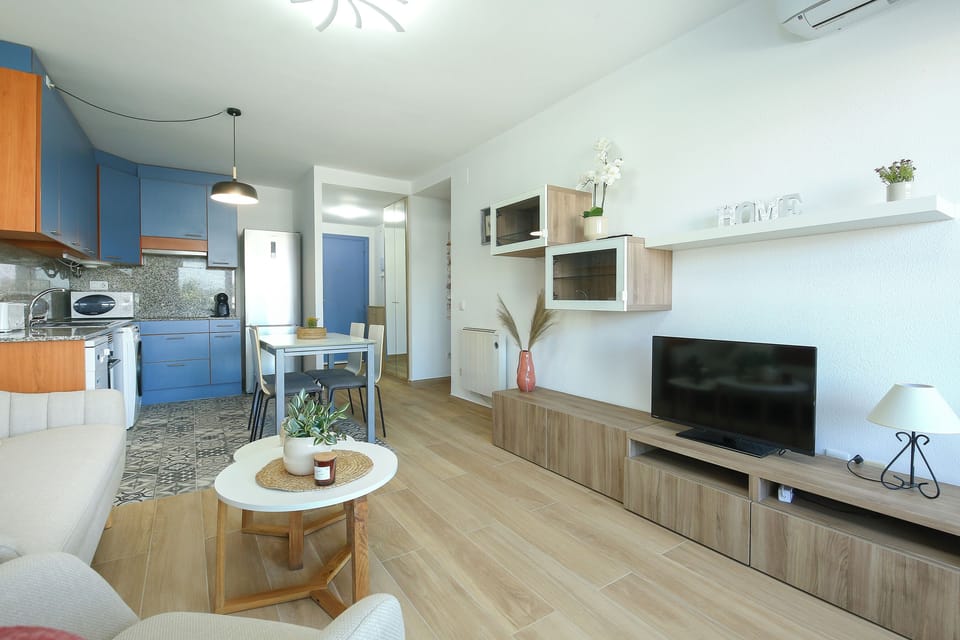 Living-dining room (5)