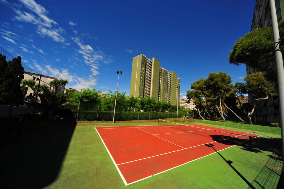Sport court