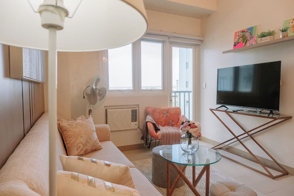 Apartment, 1 Bedroom | Living room