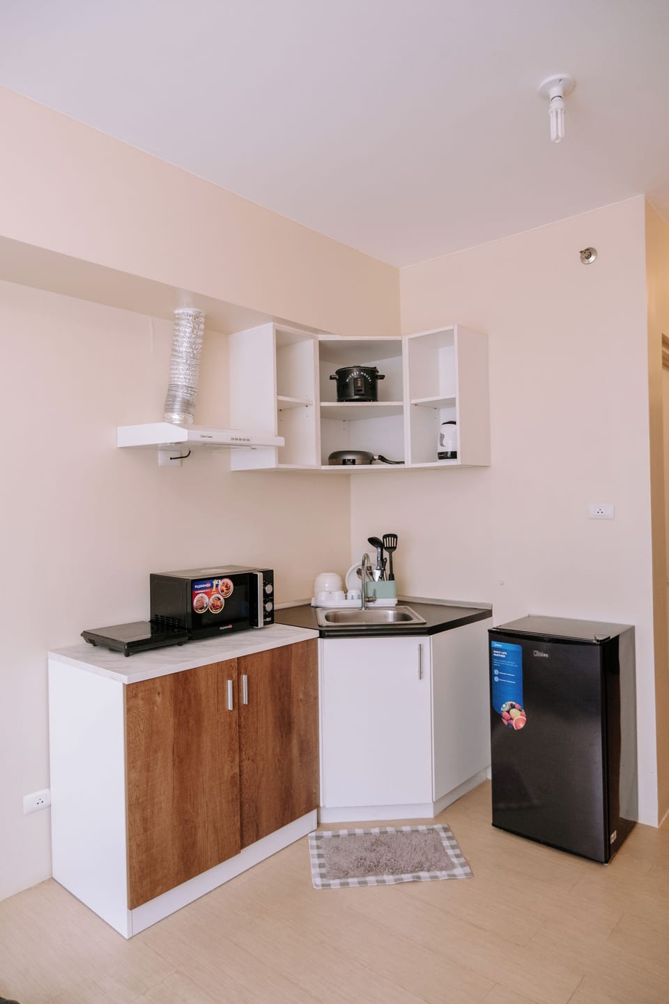 Studio, 1 Bedroom, Accessible, Garden View | Interior