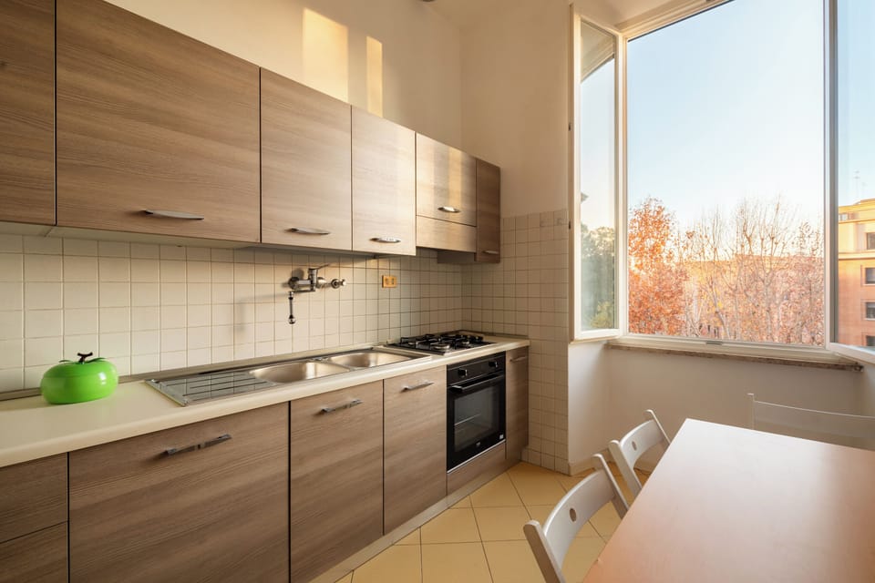 Standard Apartment, City View | Private kitchen