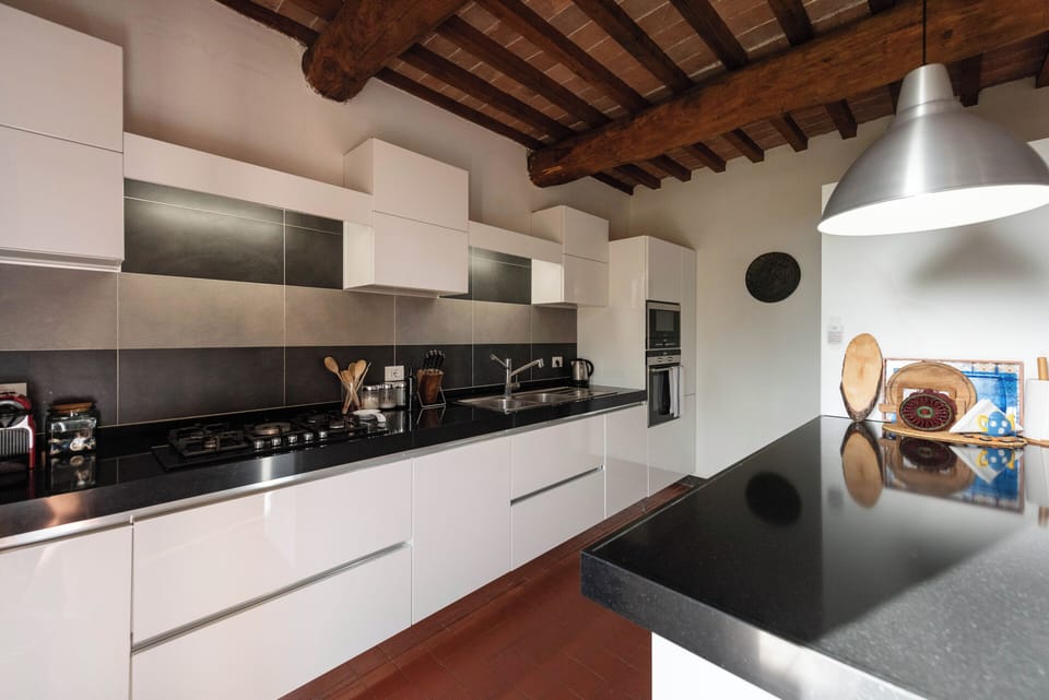 Apartment, Patio, Hill View | Private kitchen | Full-size fridge, microwave, oven, stovetop