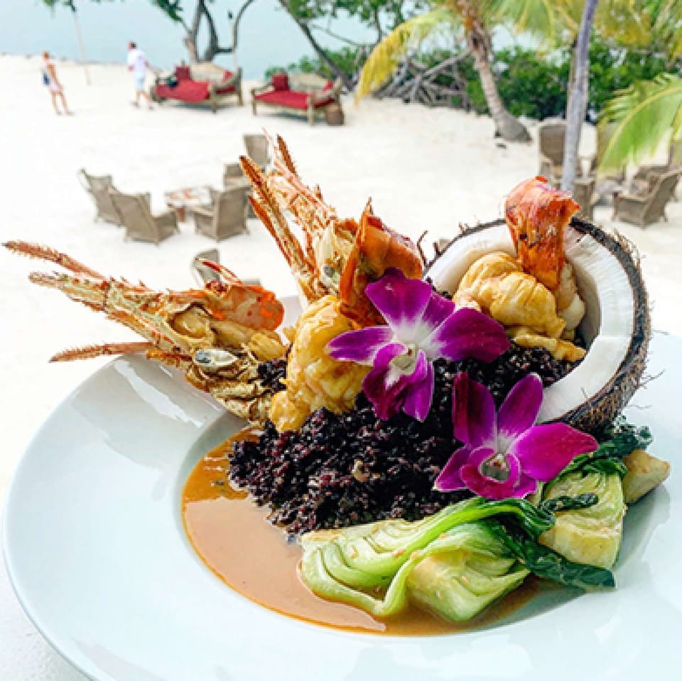 Pierre’s Lounge and Dining Room is an elegant, romantic Colonial-style eatery on the beach offering gourmet world cuisine &amp; sunset views.