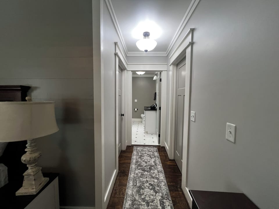 Primary en suite (1)