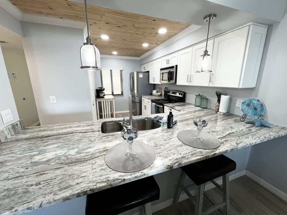 Breakfast Bar