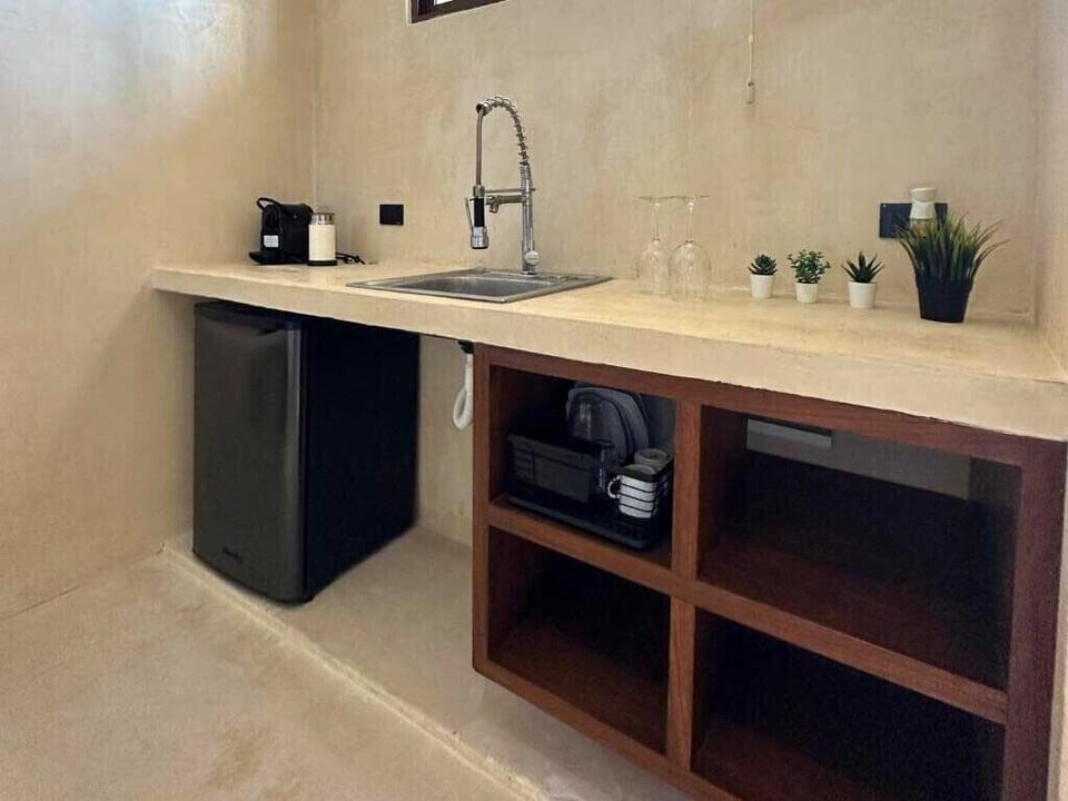 Deluxe Suite | WiFi (free), bed sheets