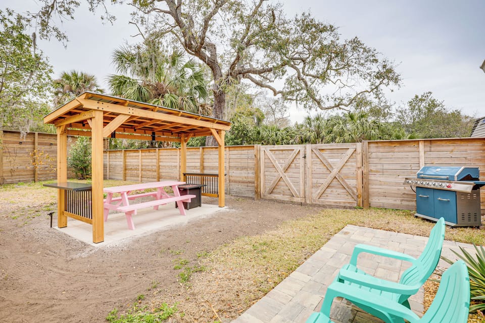 Patio & Yard
