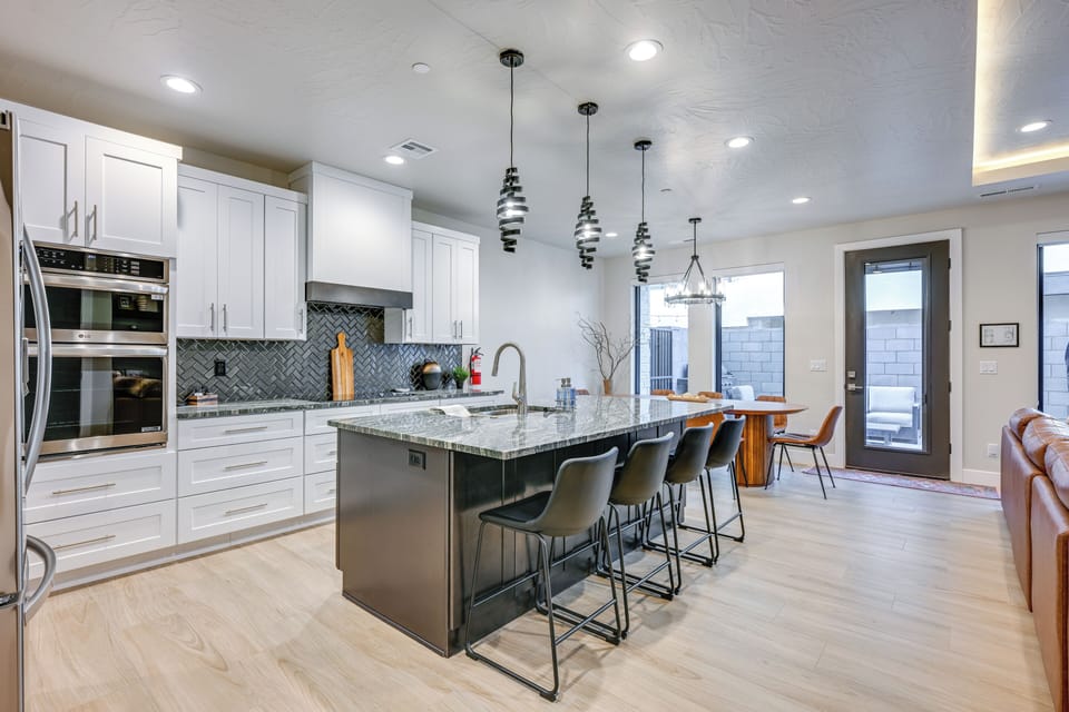 Kitchen | 1st Floor