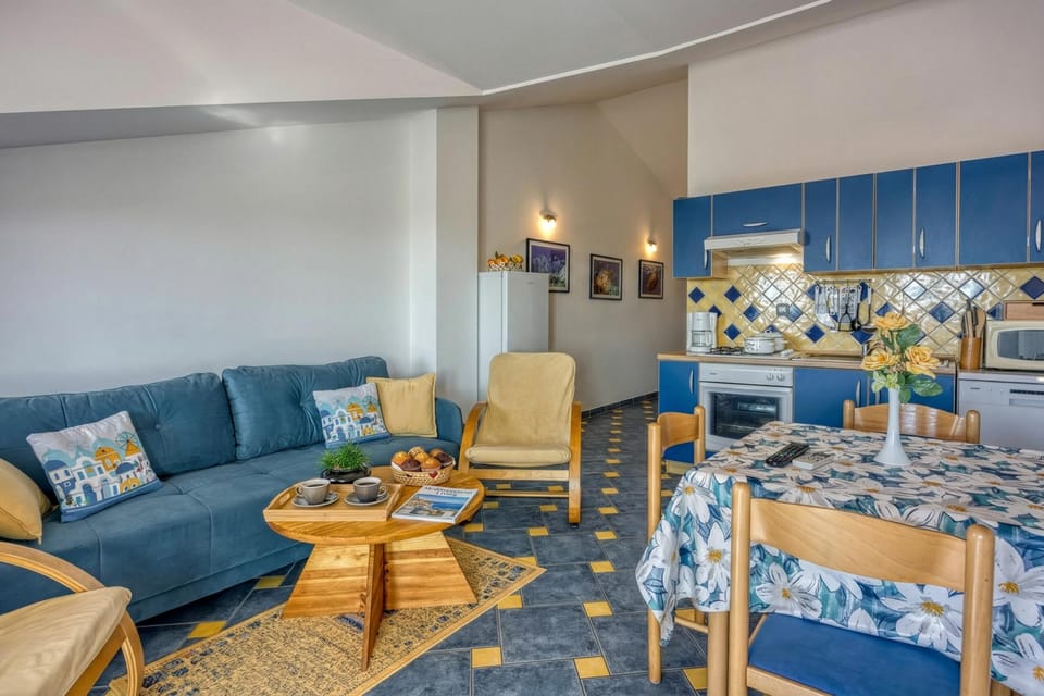 Living and dining room