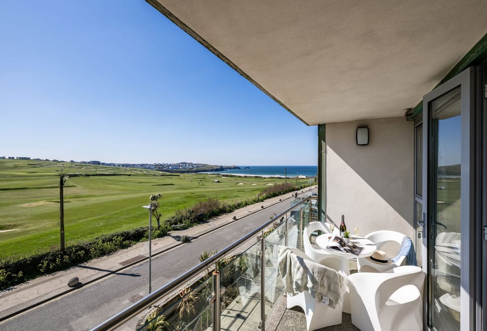 Surfside 34 Zinc, Newquay: Tranquil views from your private balcony