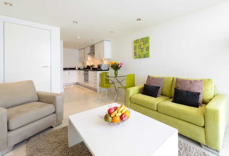 28 Rocklands, Newquay. With bright and spacious open-plan living area