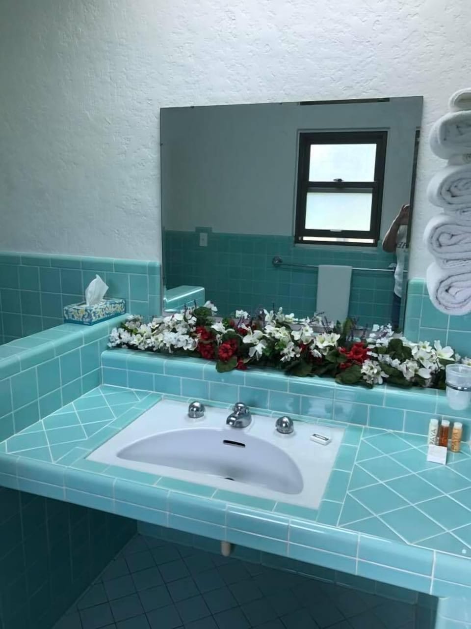 Deluxe Room, 2 Queen Beds | Desk, WiFi (free), bed sheets