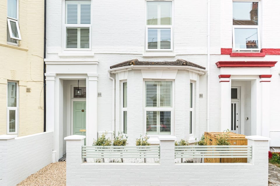 The exterior of Coral House, Dorset