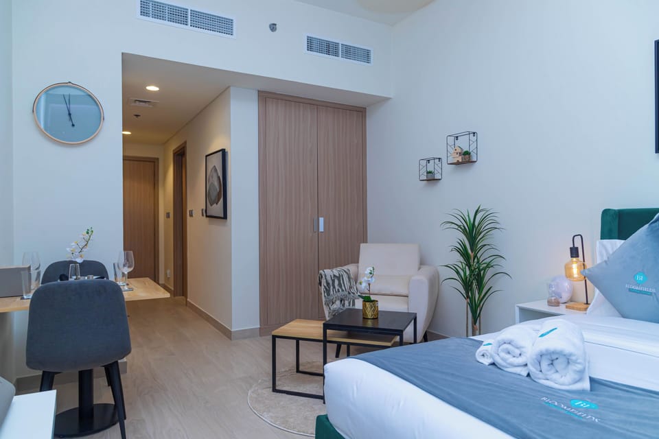 In-room safe, iron/ironing board, free WiFi