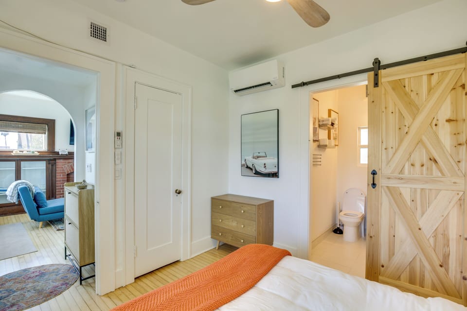 Apartment (1 Bedroom) | Interior