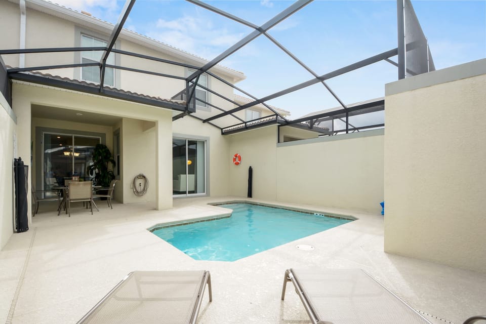House | 4 bedrooms, desk, high-speed internet