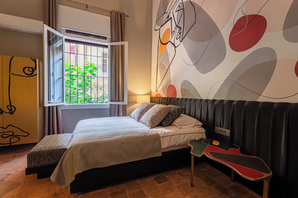 Deluxe Double Room | Iron/ironing board (on request), WiFi (free)