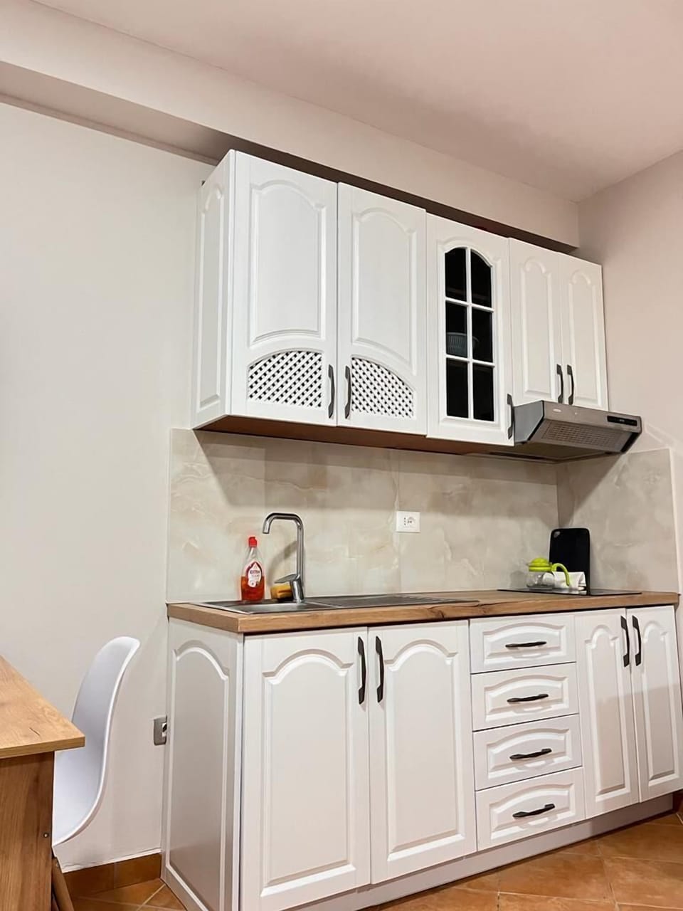 Comfort Apartment, Balcony | Private kitchen | Cleaning supplies