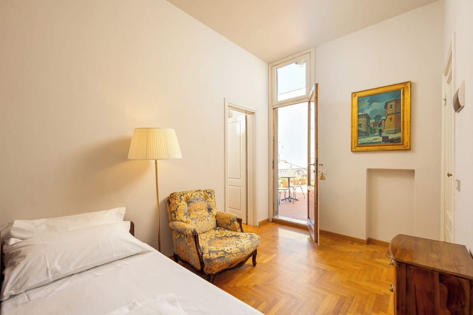 Junior Suite | In-room safe, desk, free WiFi