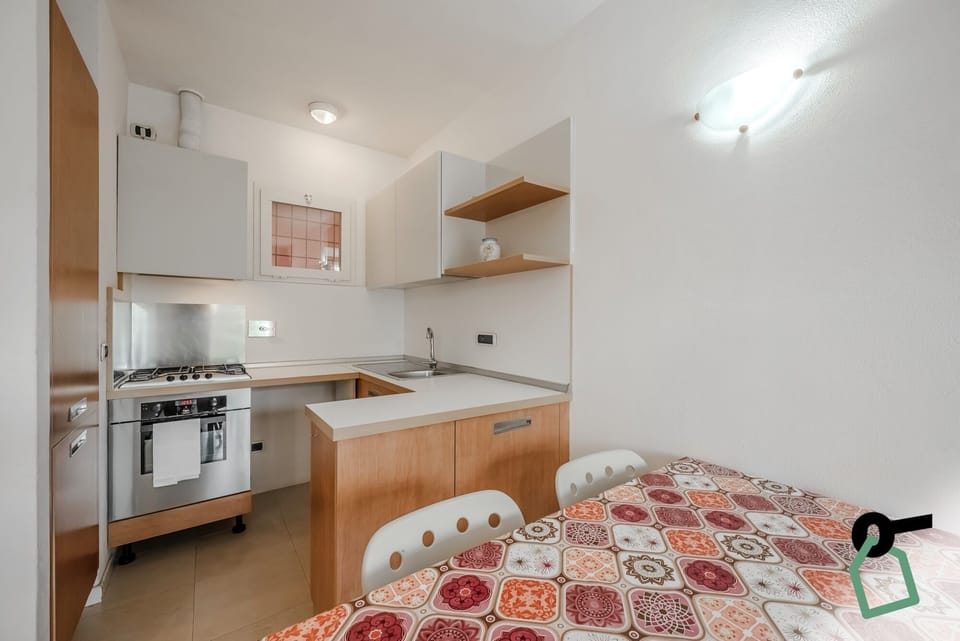 Apartment, Balcony | Private kitchenette | Fridge, stovetop, cookware/dishes/utensils