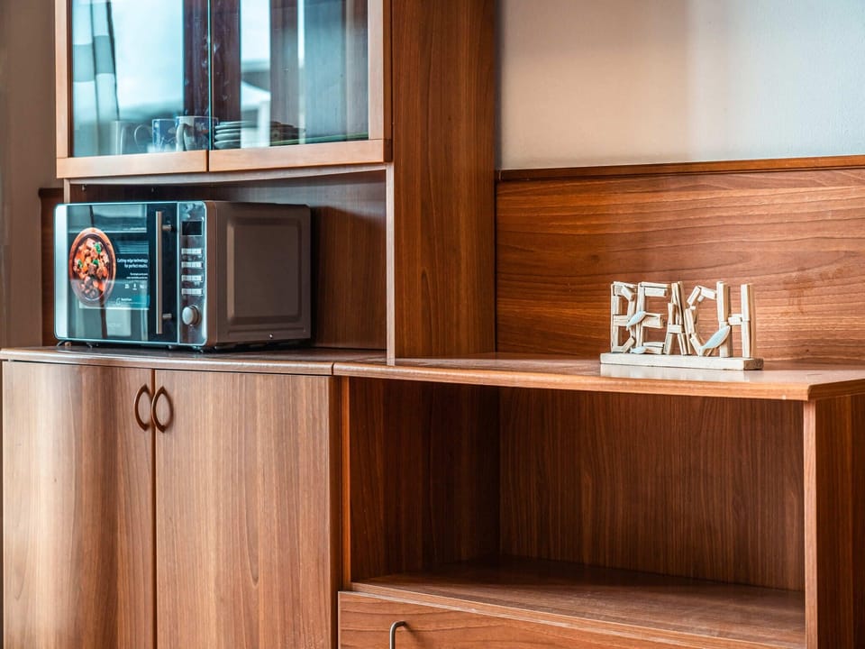 Apartment, 2 Bedrooms, Balcony, Ocean View | Interior