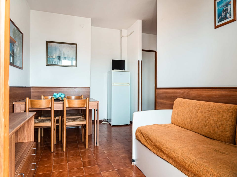 Apartment, 2 Bedrooms, Balcony, Ocean View | 3 bedrooms