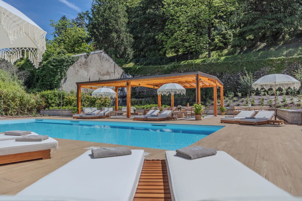 Seasonal outdoor pool