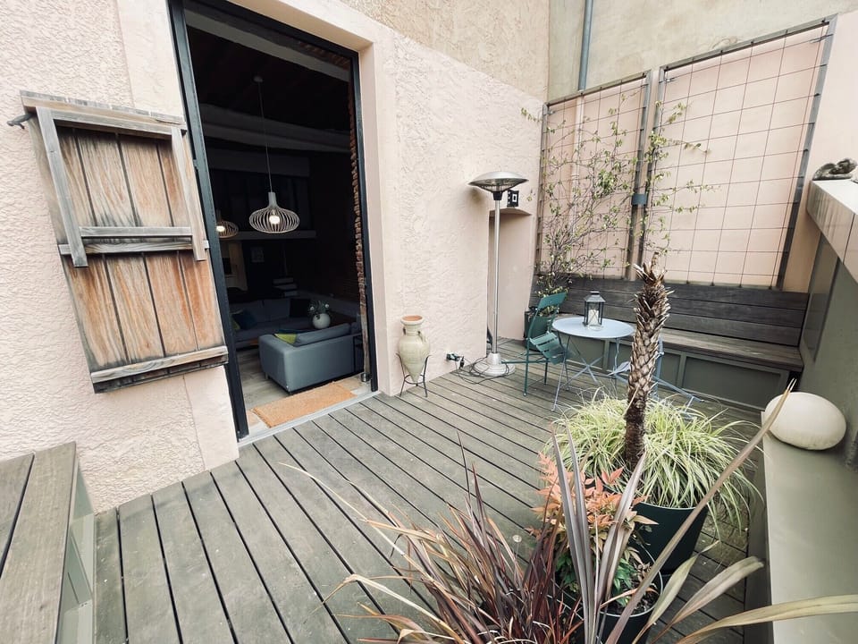 Terrace/patio
