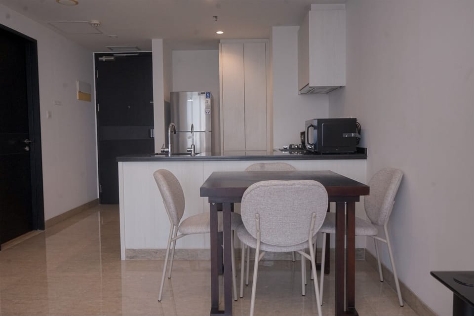Standard Apartment | Dining room