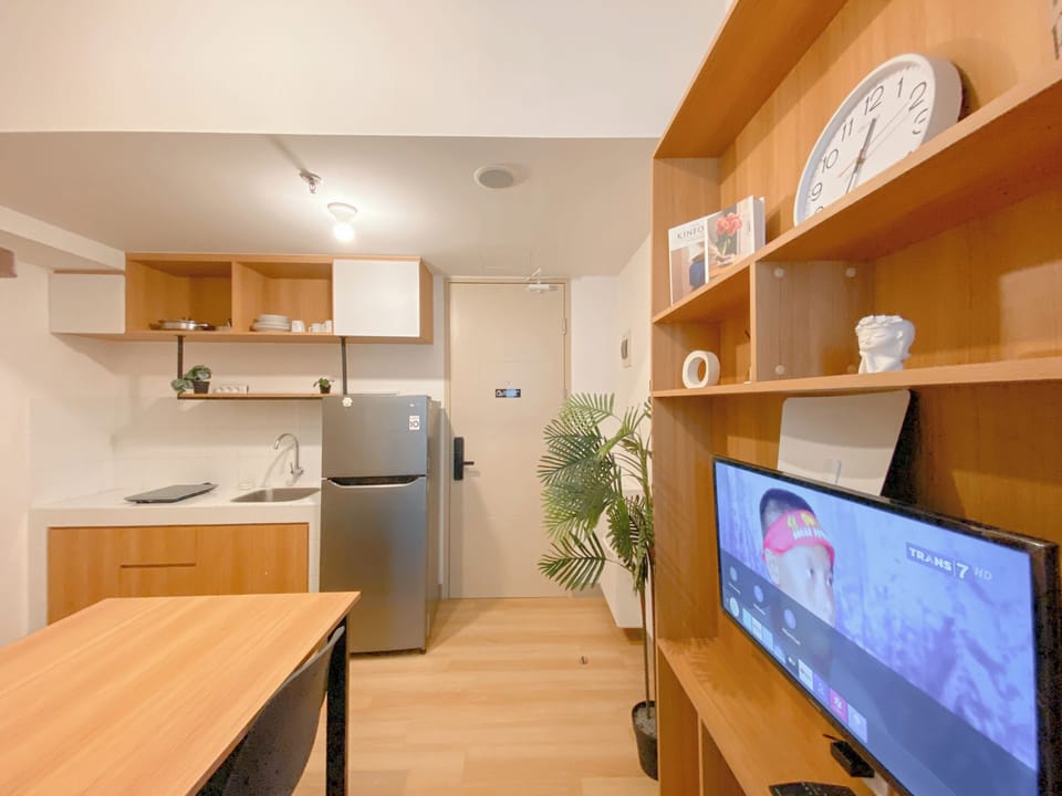 Standard Apartment | Living room