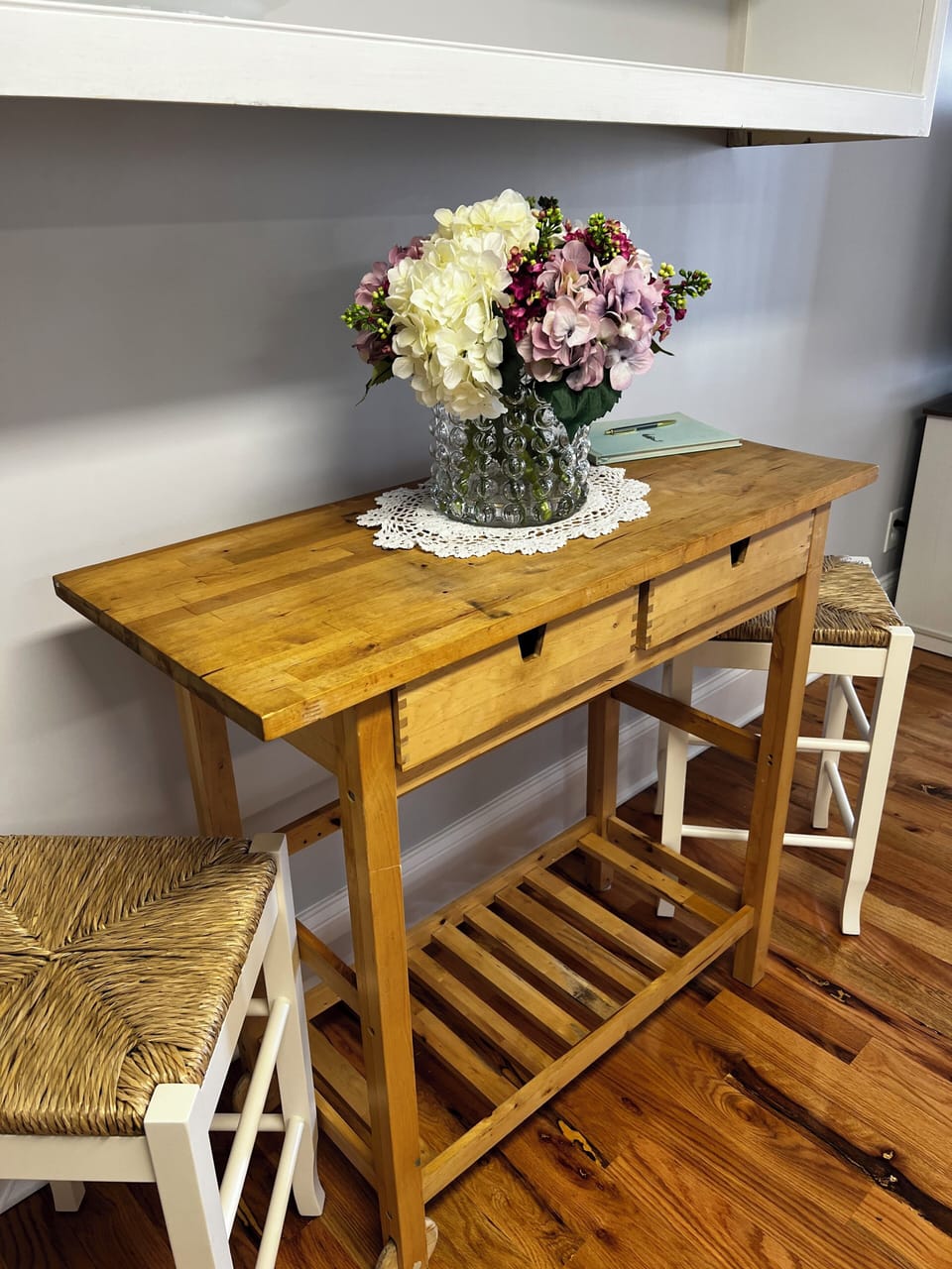 Kitchen nook, laptop workstation