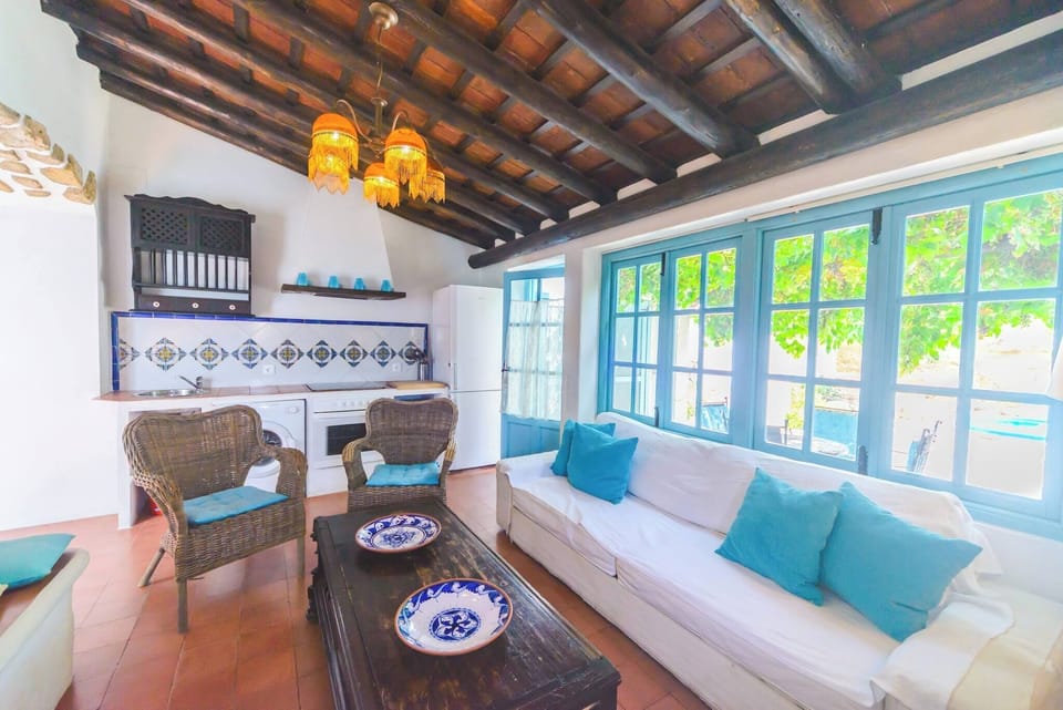 House, 2 Bedrooms, Accessible, Smoking | Living room
