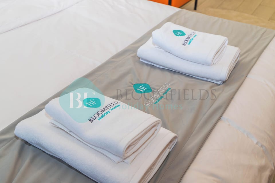 In-room safe, iron/ironing board, free WiFi