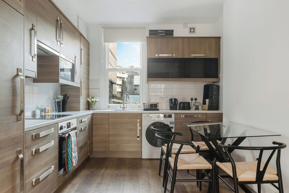 Rochester Row SW1P-21