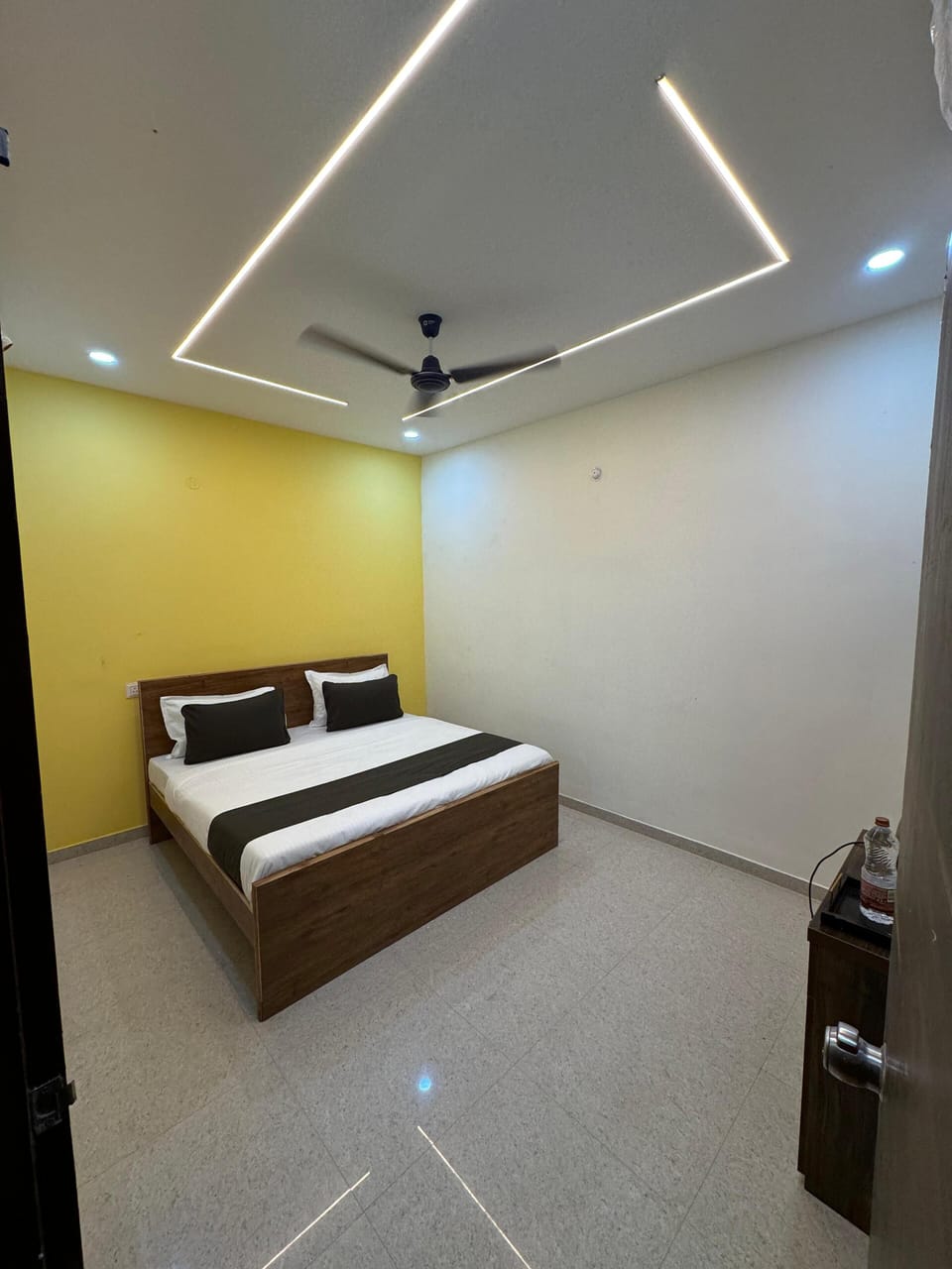 Classic Single Room | Free WiFi