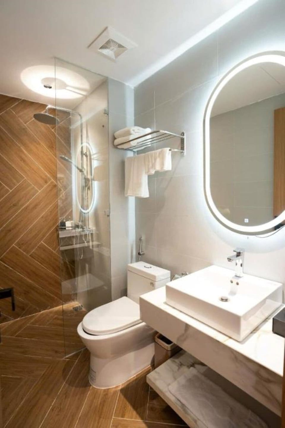 Shower, free toiletries, hair dryer, slippers