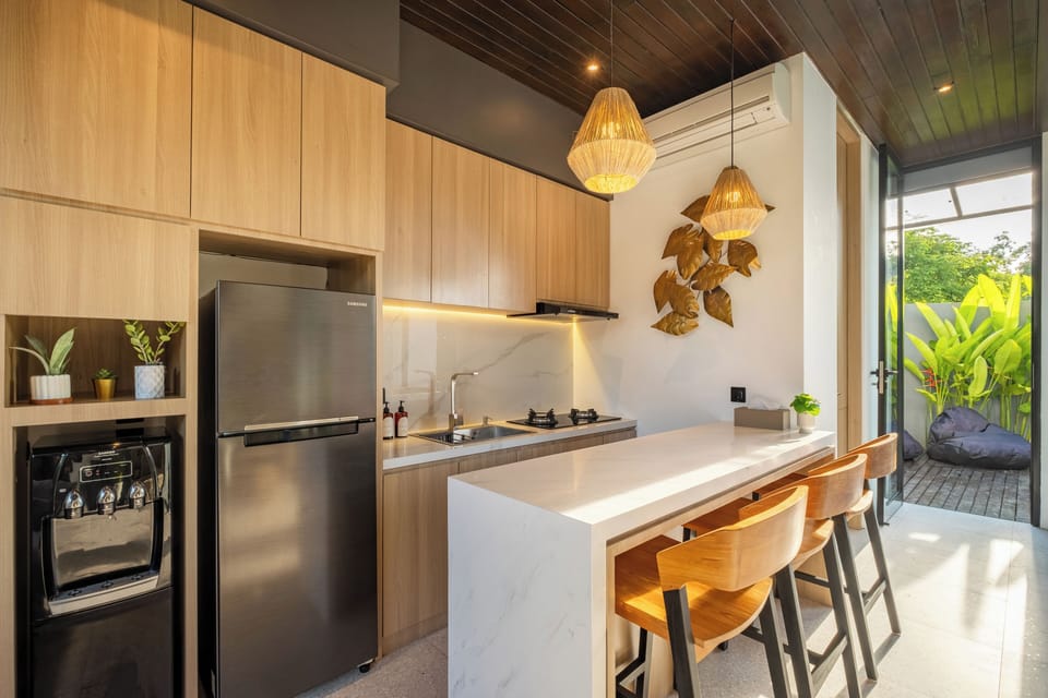 Deluxe Villa, 2 Bedrooms, Garden View | Private kitchenette | Coffee/tea maker, electric kettle, toaster, rice cooker