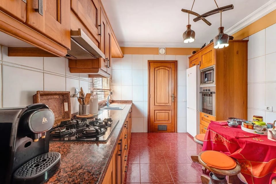 Apartment, 3 Bedrooms, Smoking, Balcony | Interior