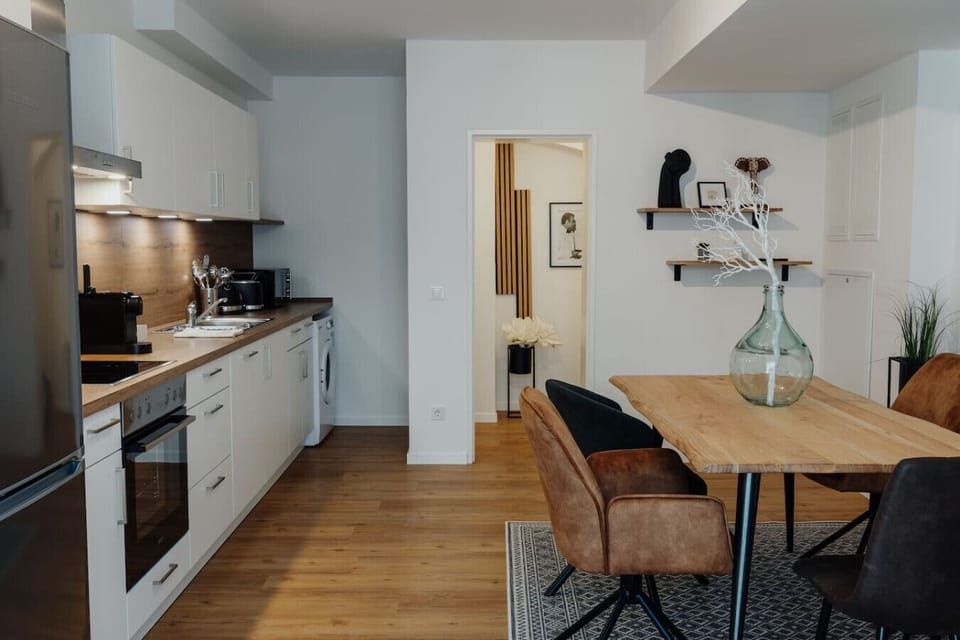 A view of the kitchenette and dining area