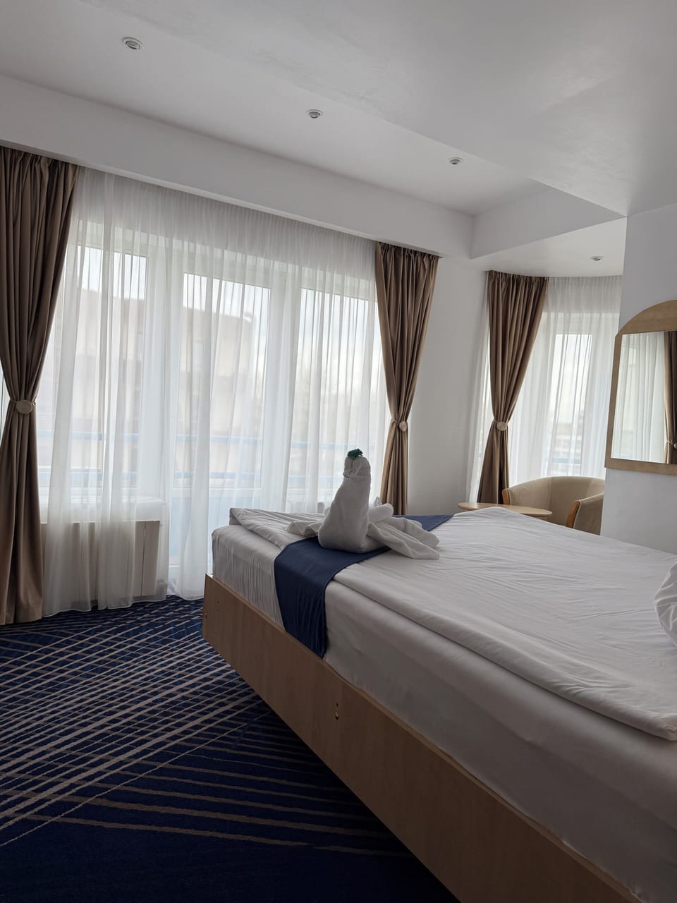 Classic Double Room, Balcony | In-room safe, desk, laptop workspace, blackout drapes