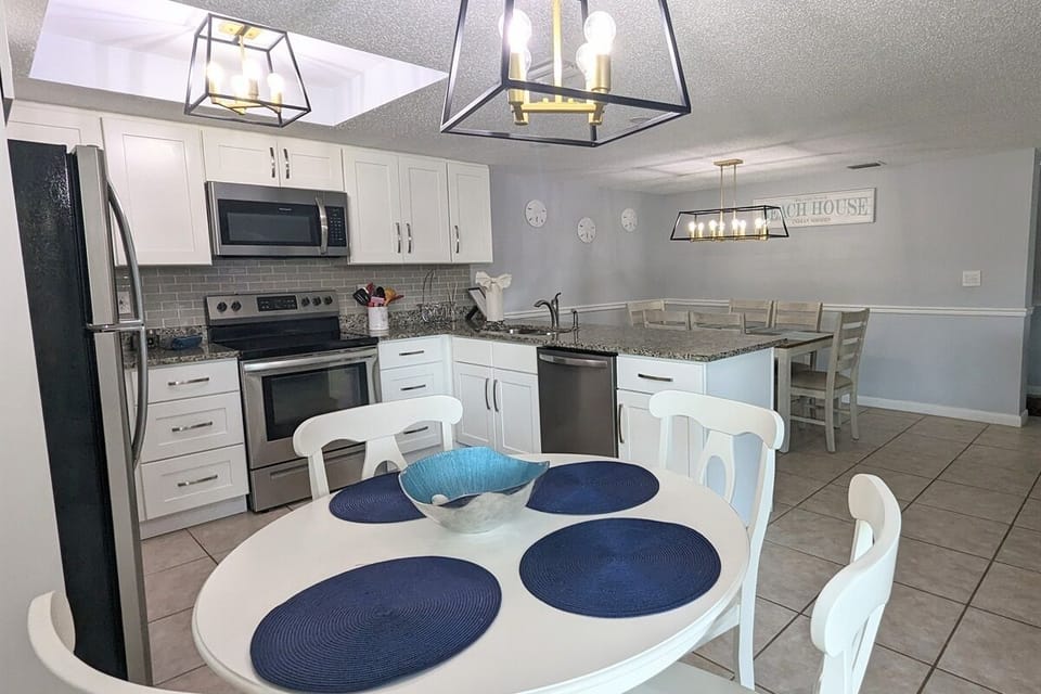 Additional Dining Table off kitchen