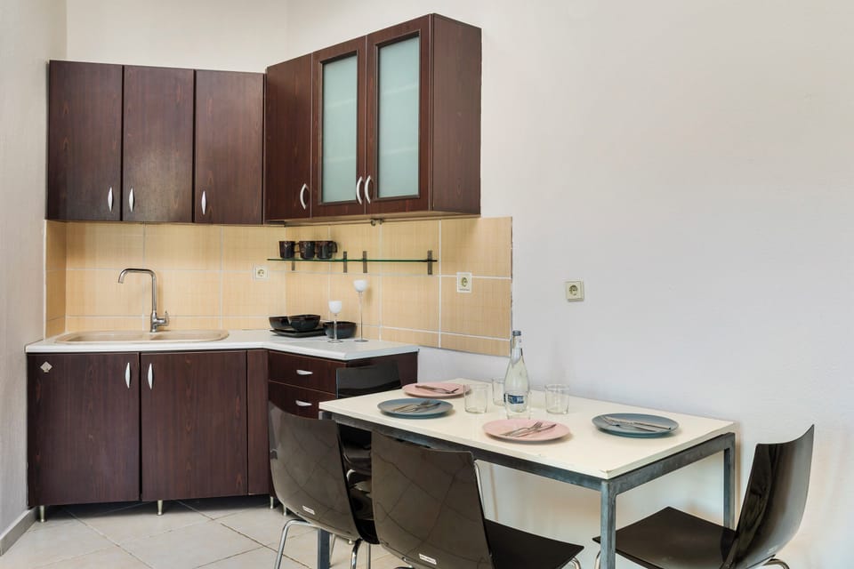 Family Suite | Dining room