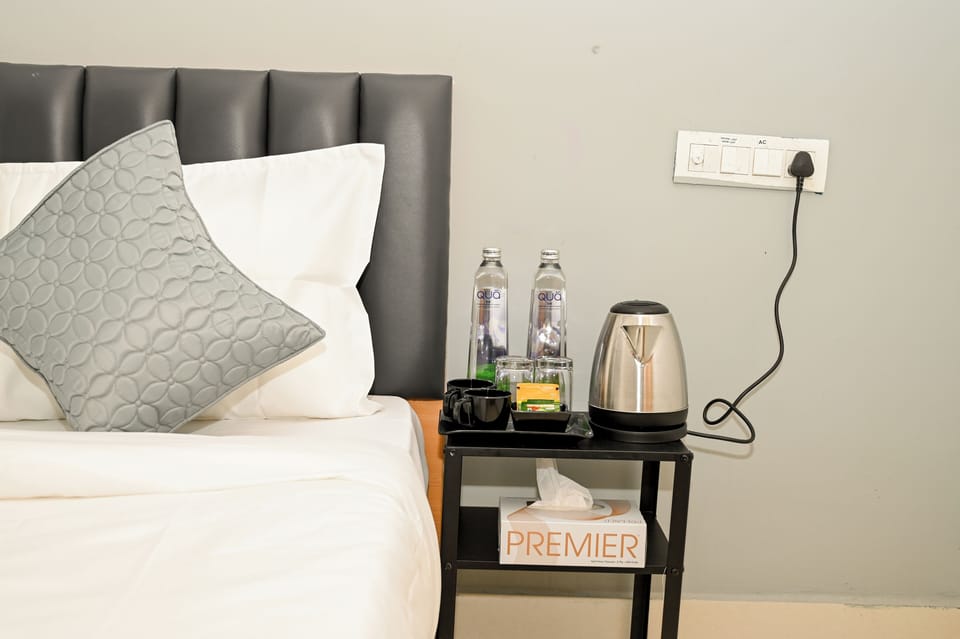 In-room safe, free WiFi, bed sheets