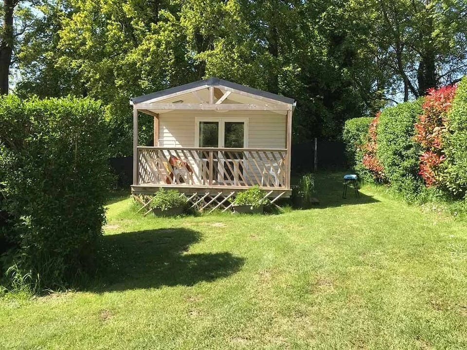 Camping 3 étoiles - Piscine  - ccbaeeg Campground/ 
RV Resort in Hauts-de-France