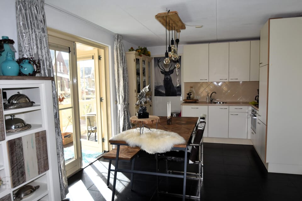 House | Dining